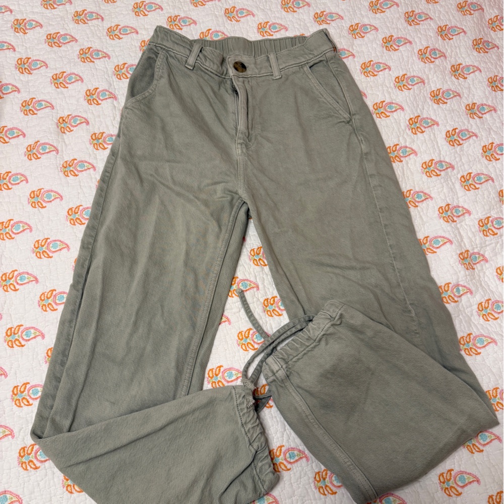 Zara Jogger Style Pants in Light Green